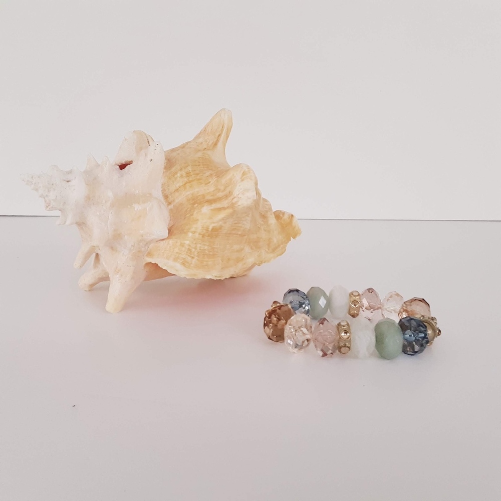πNew Anthropologie Bracelet Stone Mixed Media π - Picture 4 of 8